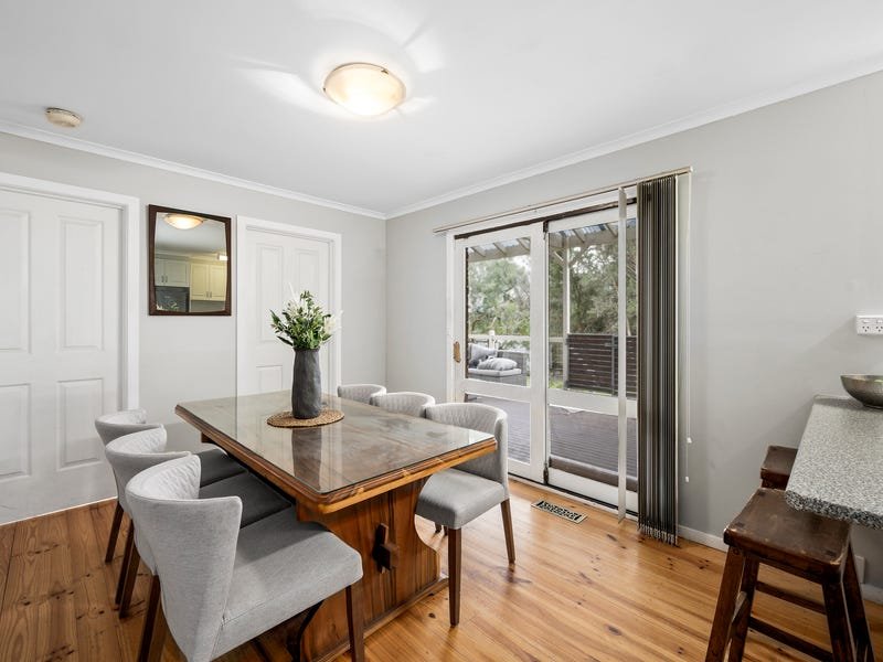 Real Estate and Property in 12 Tambo Close, Croydon Hills, VIC