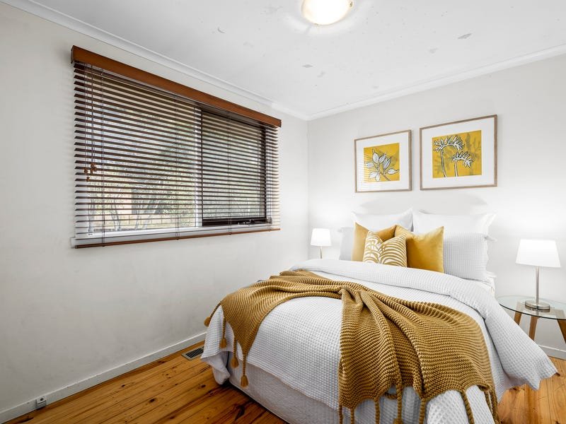 Real Estate and Property in 12 Tambo Close, Croydon Hills, VIC