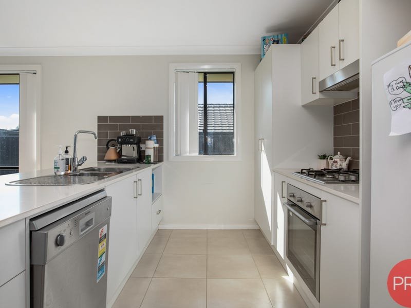 12 Taminga Road CLIFTLEIGH 4