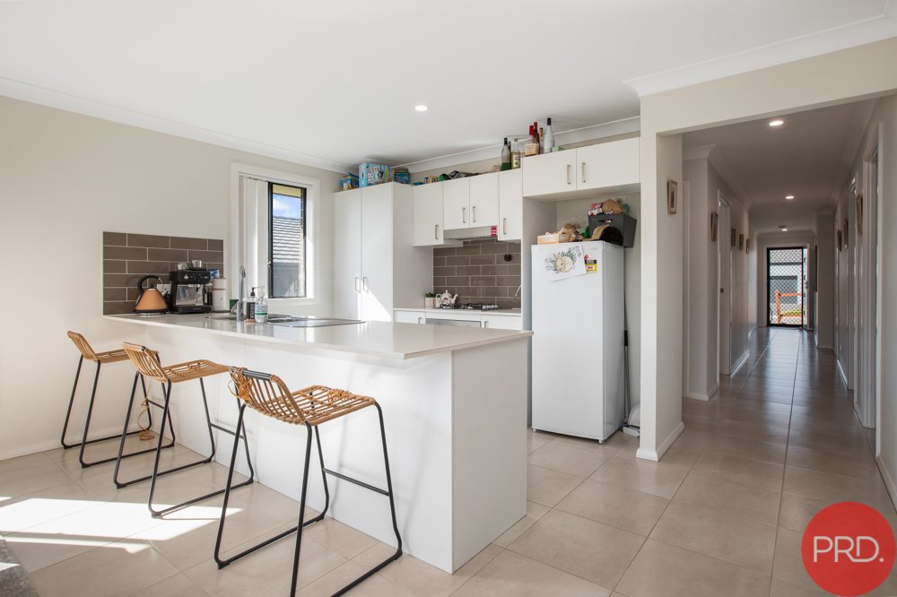 12 Taminga Road CLIFTLEIGH 2