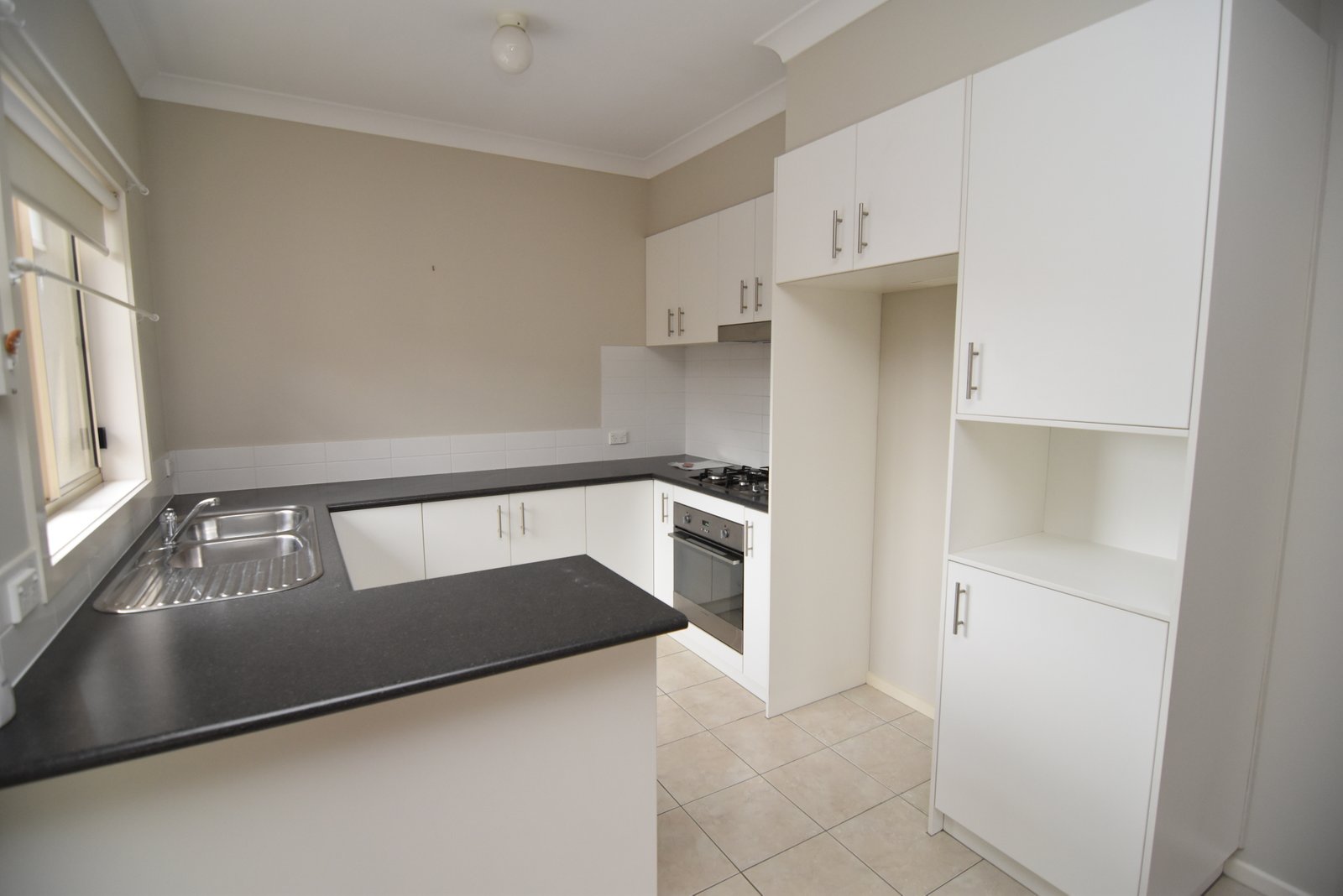 Gallery: 12 Tamlyn Street
