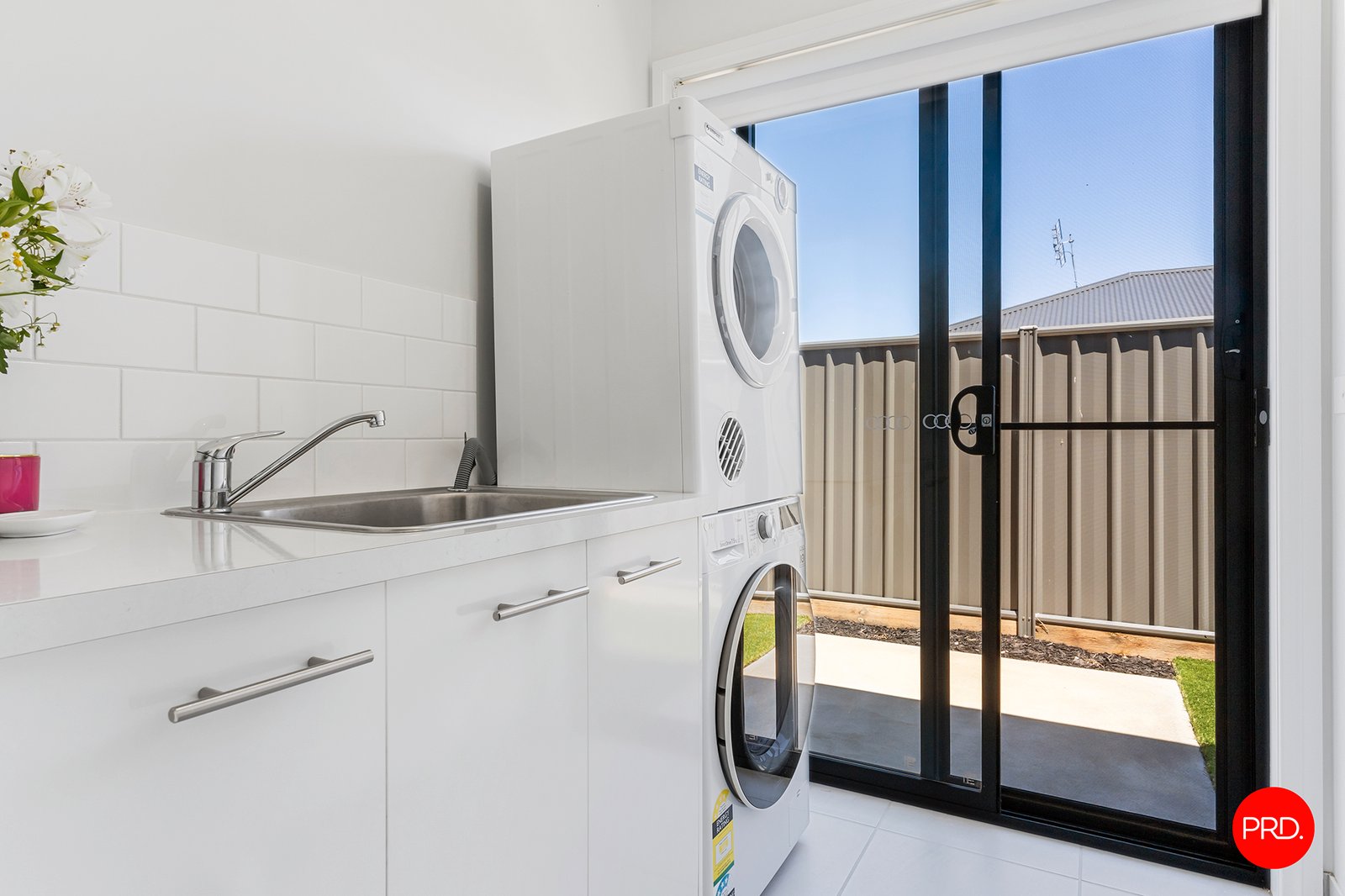 12 Tarrnook Drive STRATHFIELDSAYE 16