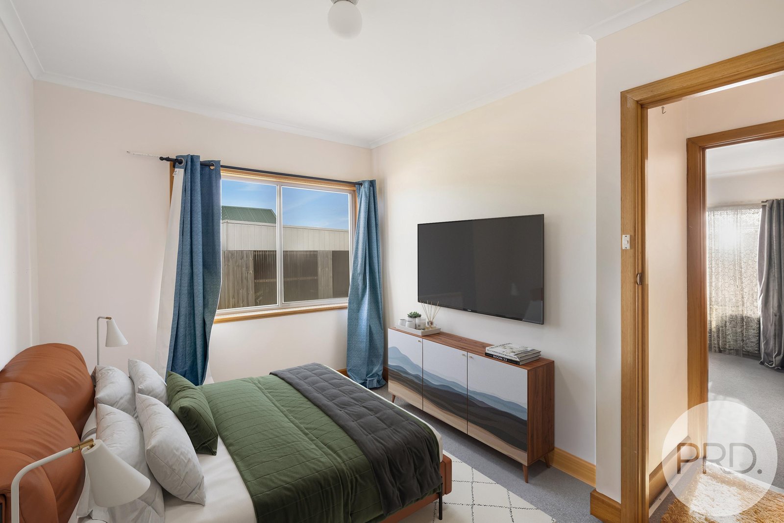 12 The Circle SORELL 9