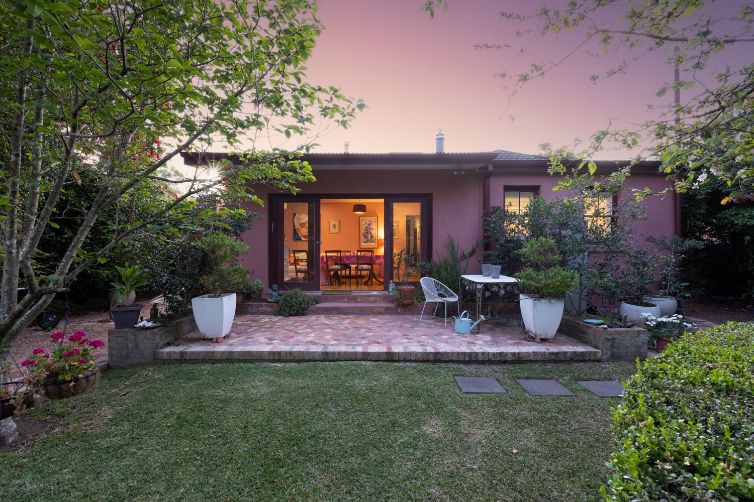 12 The Esplanade LORN 3