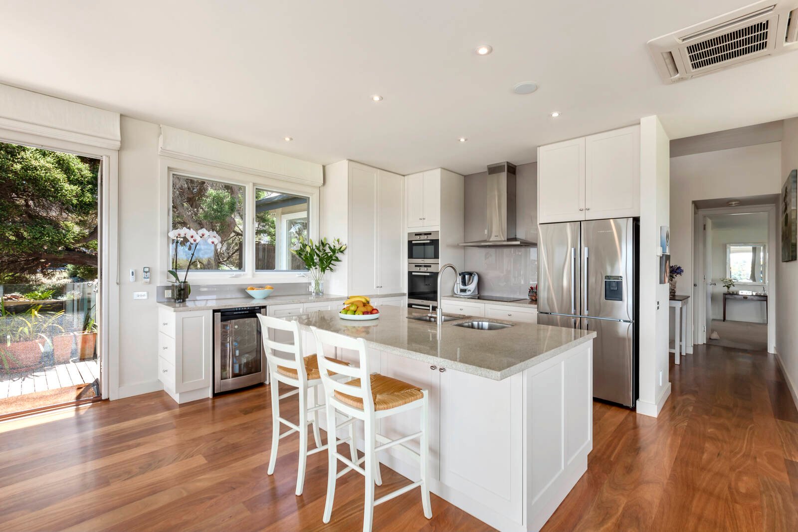 Real Estate and Property in 12 The Heights, Sorrento, VIC