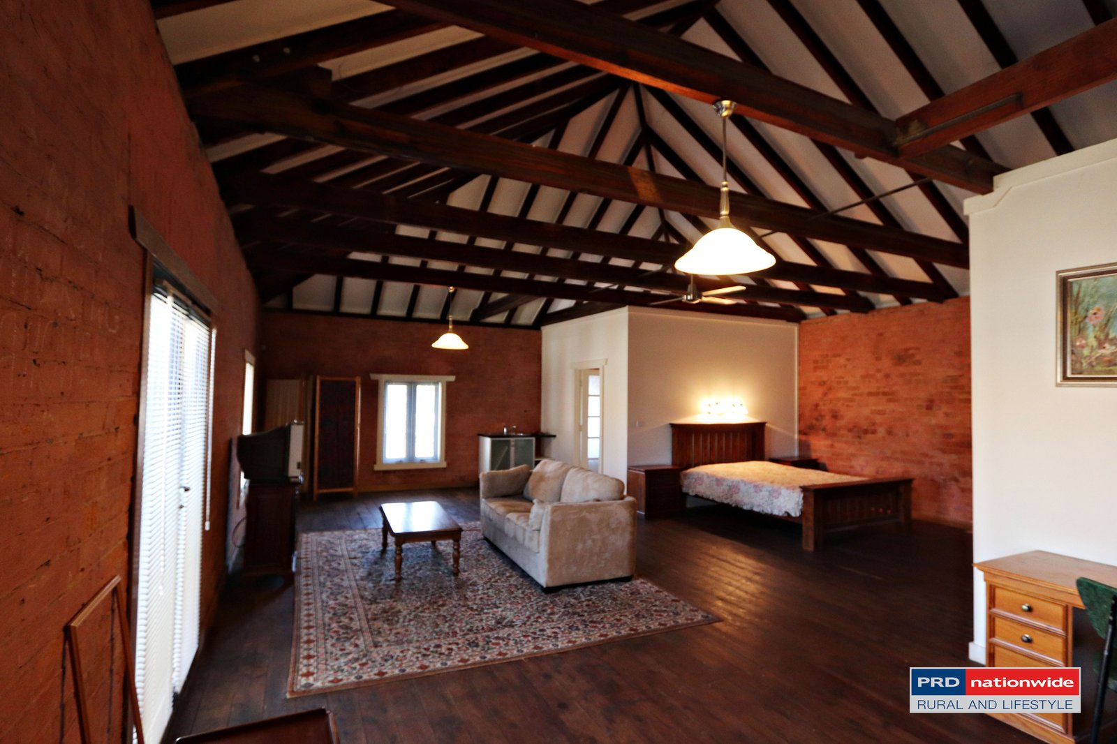 12 The Parade TUMBARUMBA 3