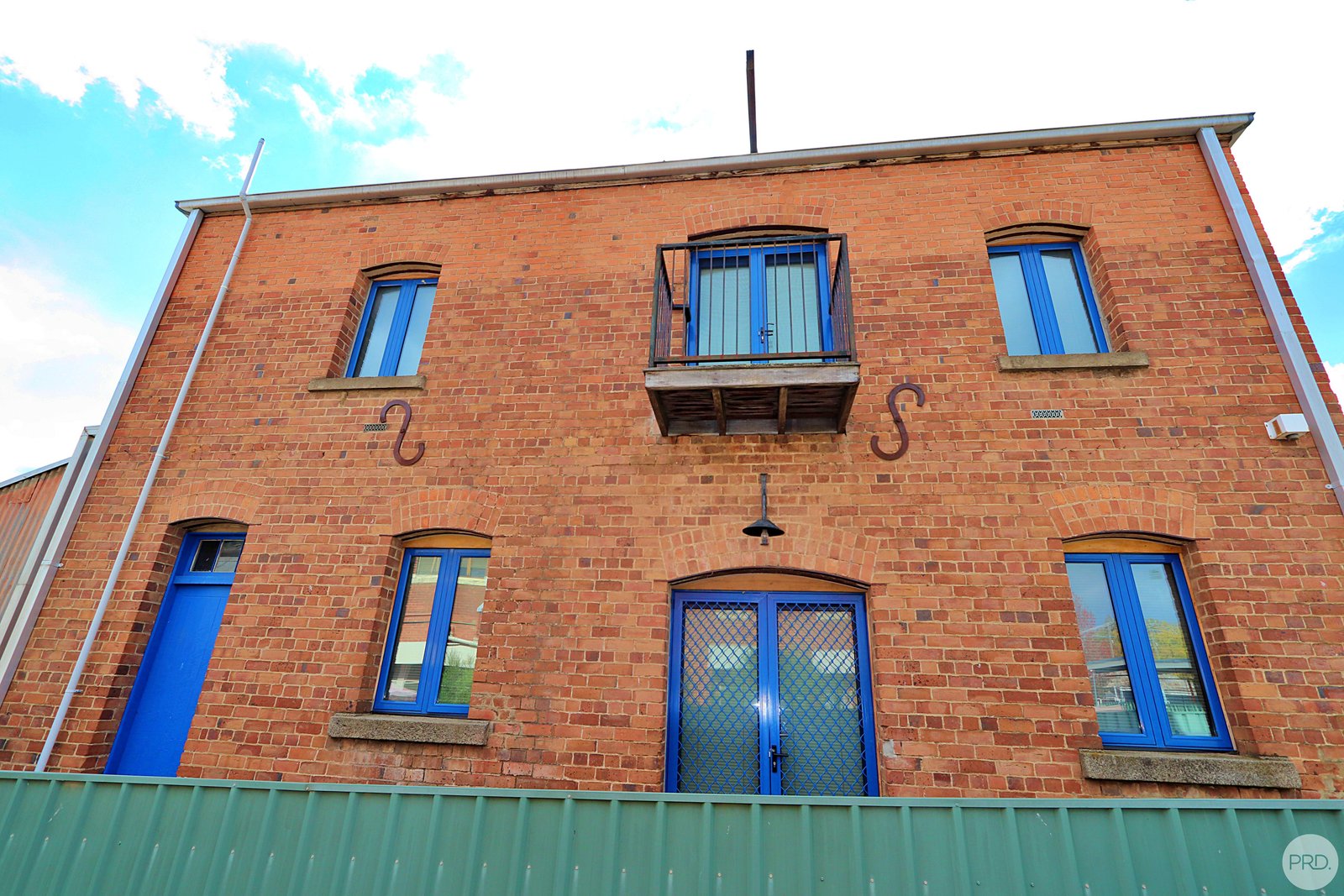 12 The Parade TUMBARUMBA 5