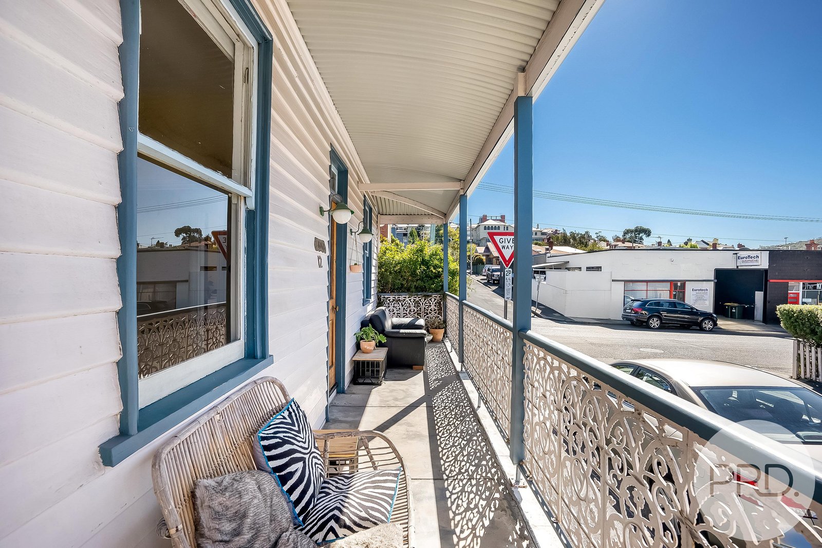 12 Thomas Street NORTH HOBART 10