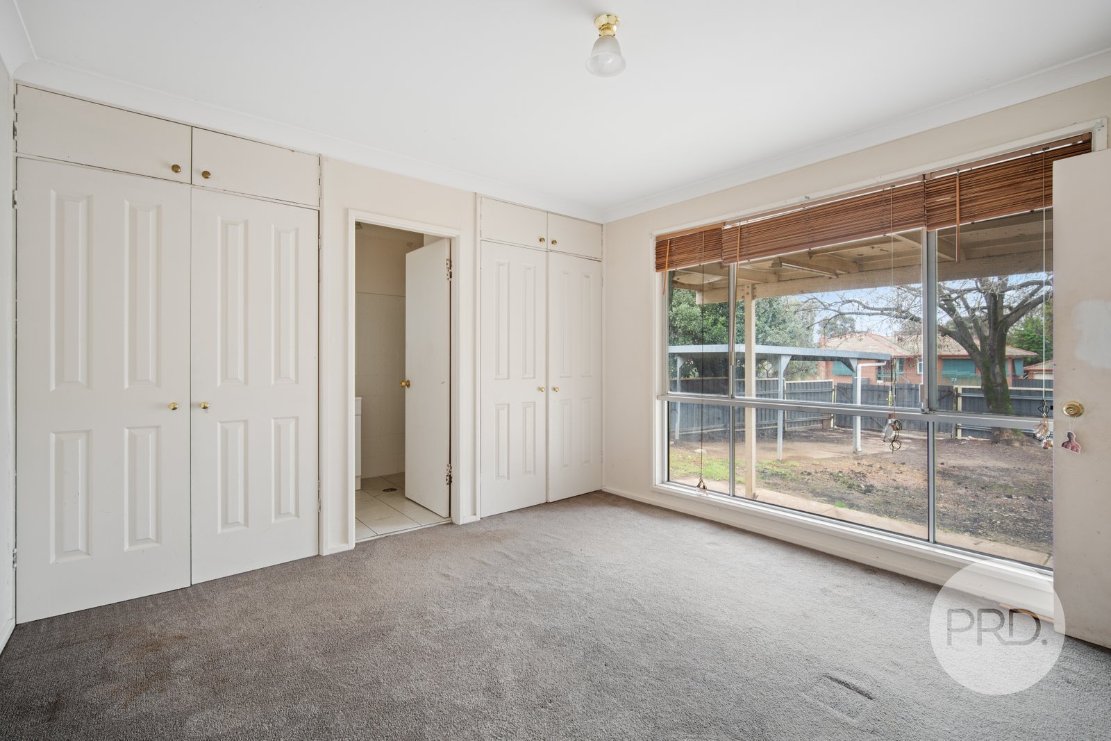 12 Tichborne Crescent KOORINGAL 8