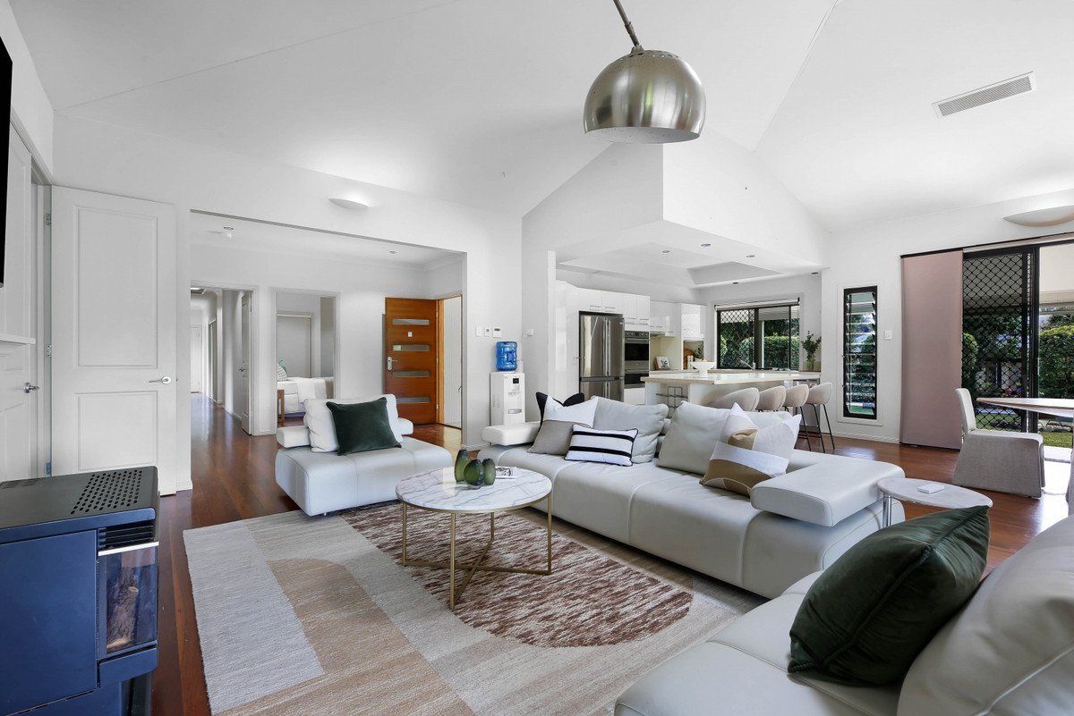 12 Tobin Way Tallebudgera 7