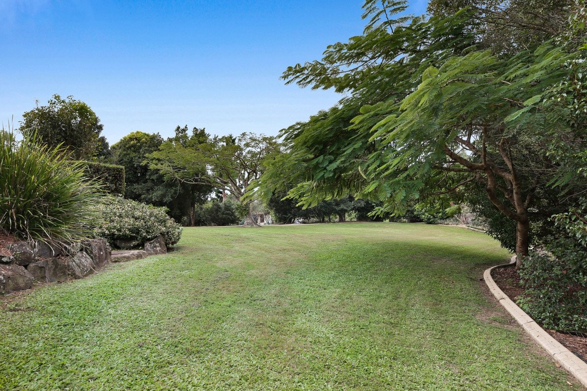 12 Tobin Way Tallebudgera 29