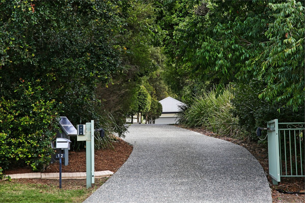 12 Tobin Way Tallebudgera 31