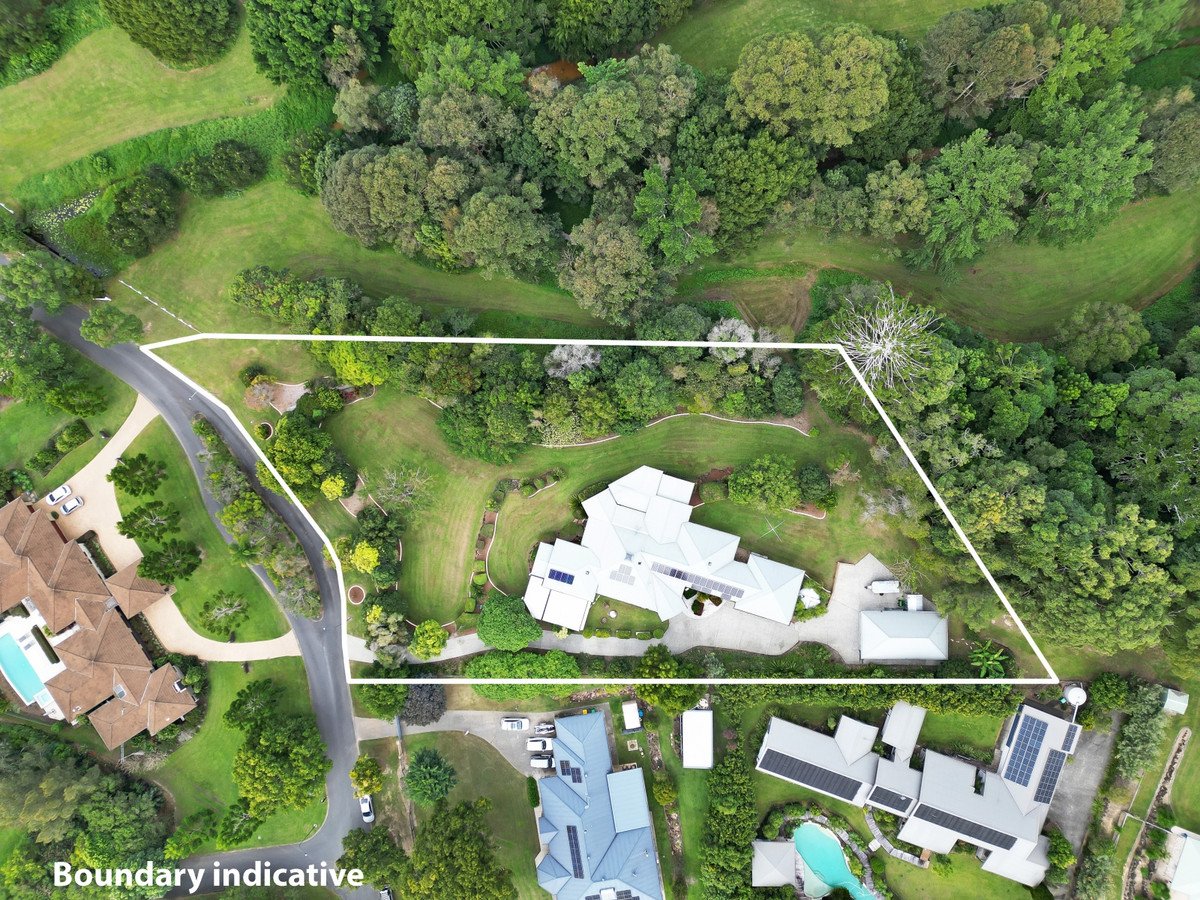 12 Tobin Way Tallebudgera 32