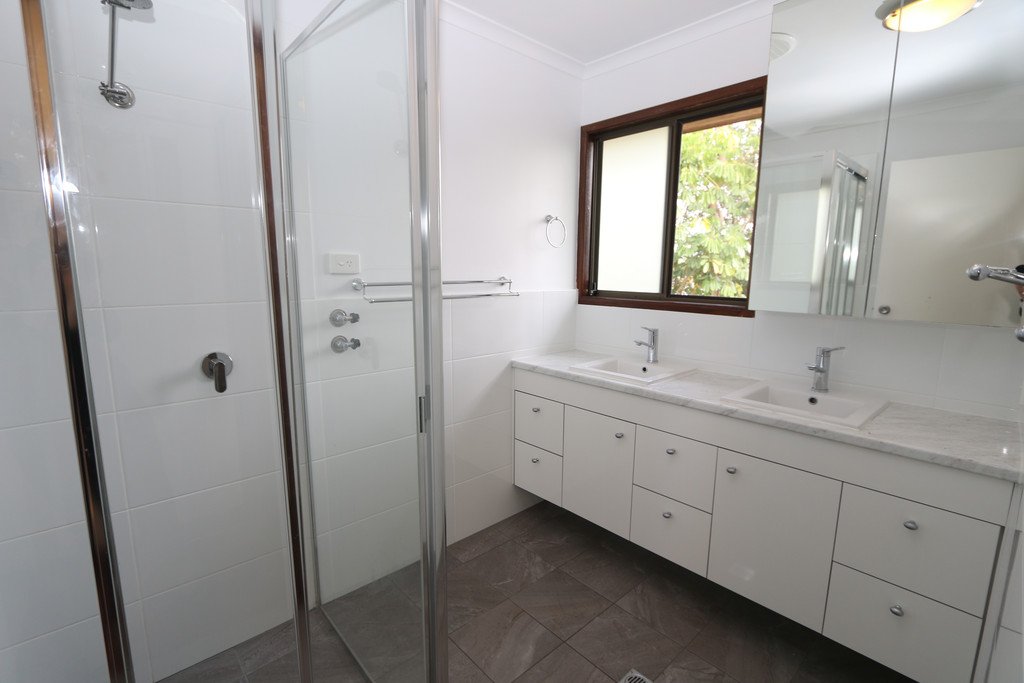 12 Tomanbil Terrace ASHMORE 5