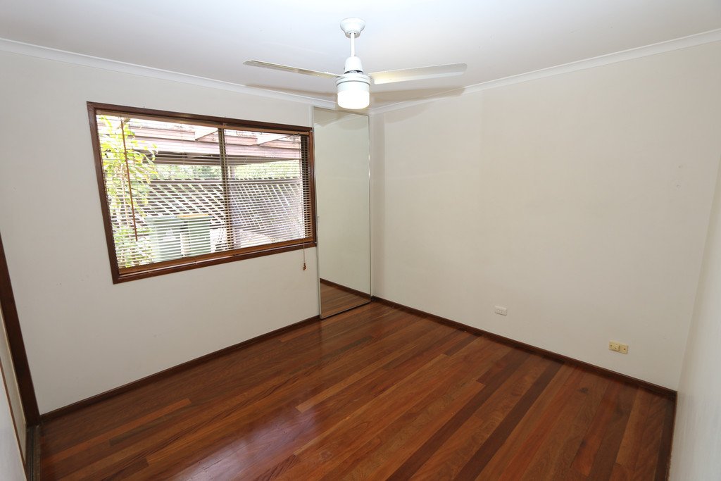 12 Tomanbil Terrace ASHMORE 9