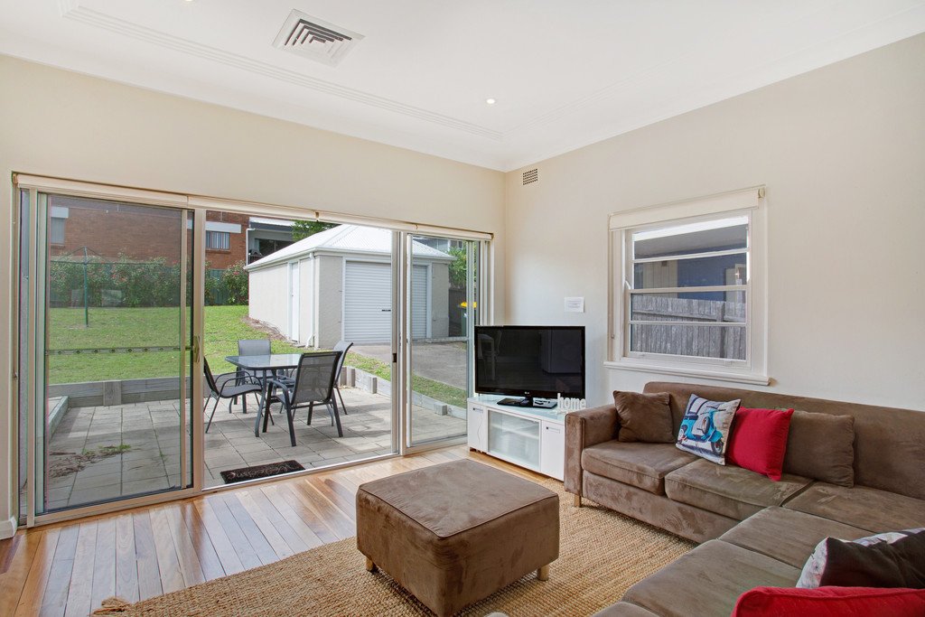 12 Tomaree Road SHOAL BAY 7