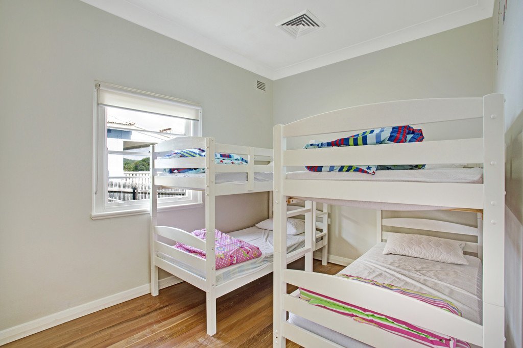 12 Tomaree Road SHOAL BAY 14