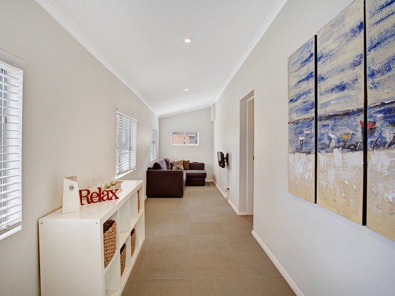 12 Tomaree Road SHOAL BAY 8