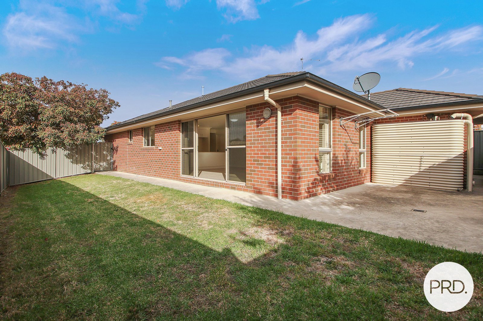 1/2 Treecreeper Street THURGOONA 13