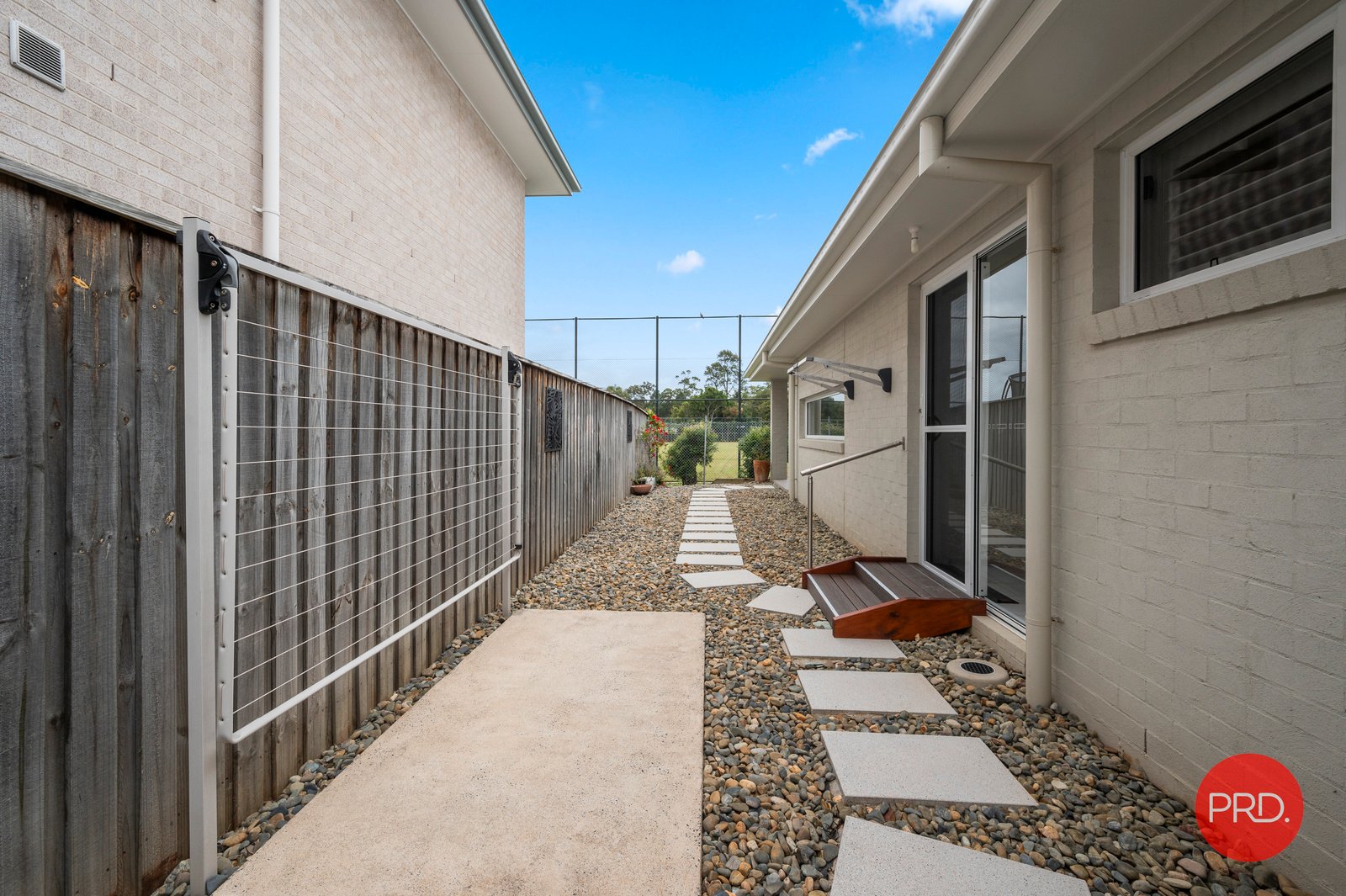 12 Trevally Street KORORA 21