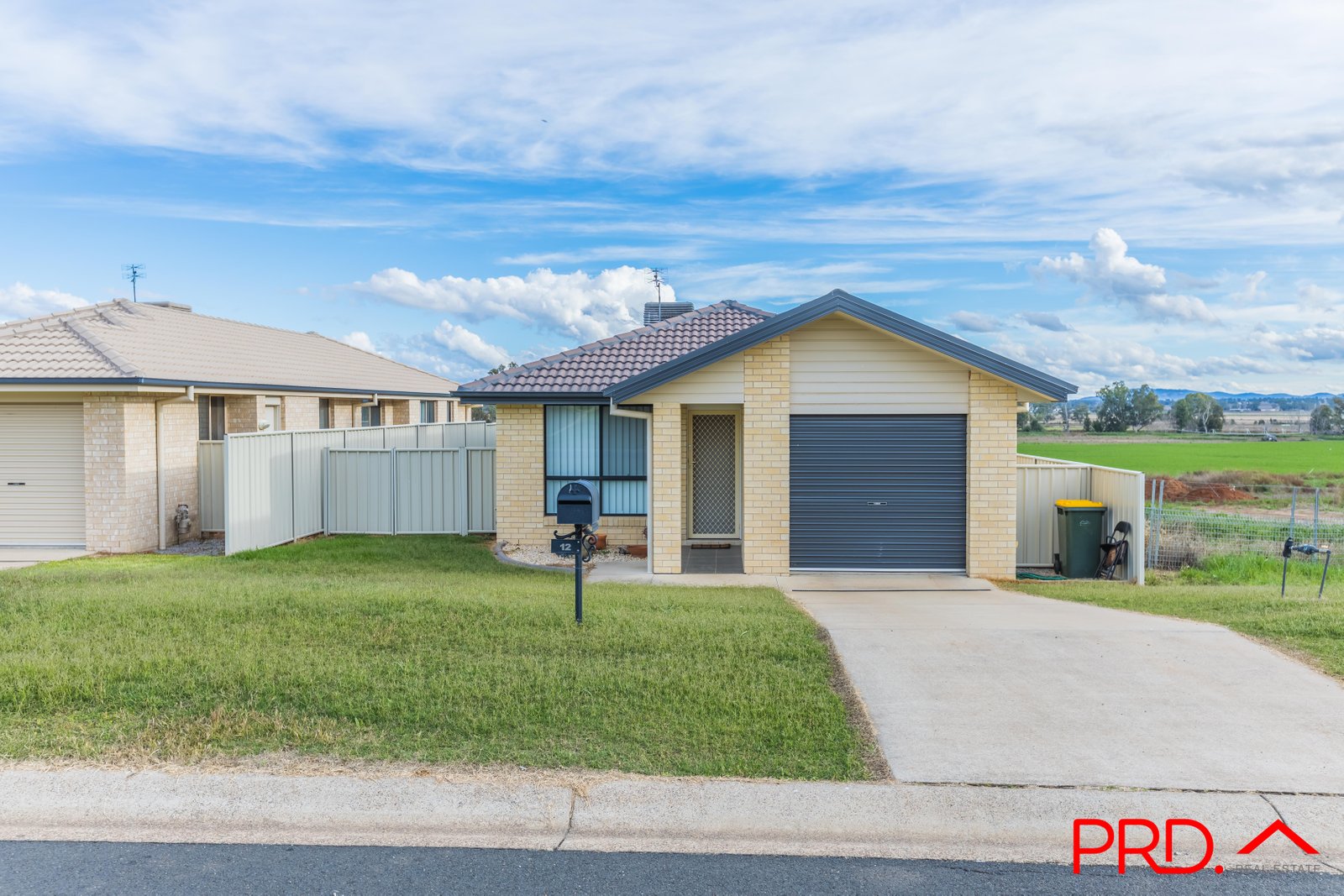 12 Tulipwood Crescent TAMWORTH 4