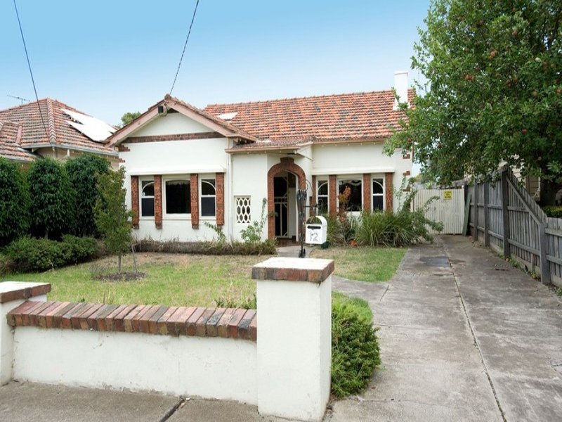 12 Tuppen Street, YARRAVILLE