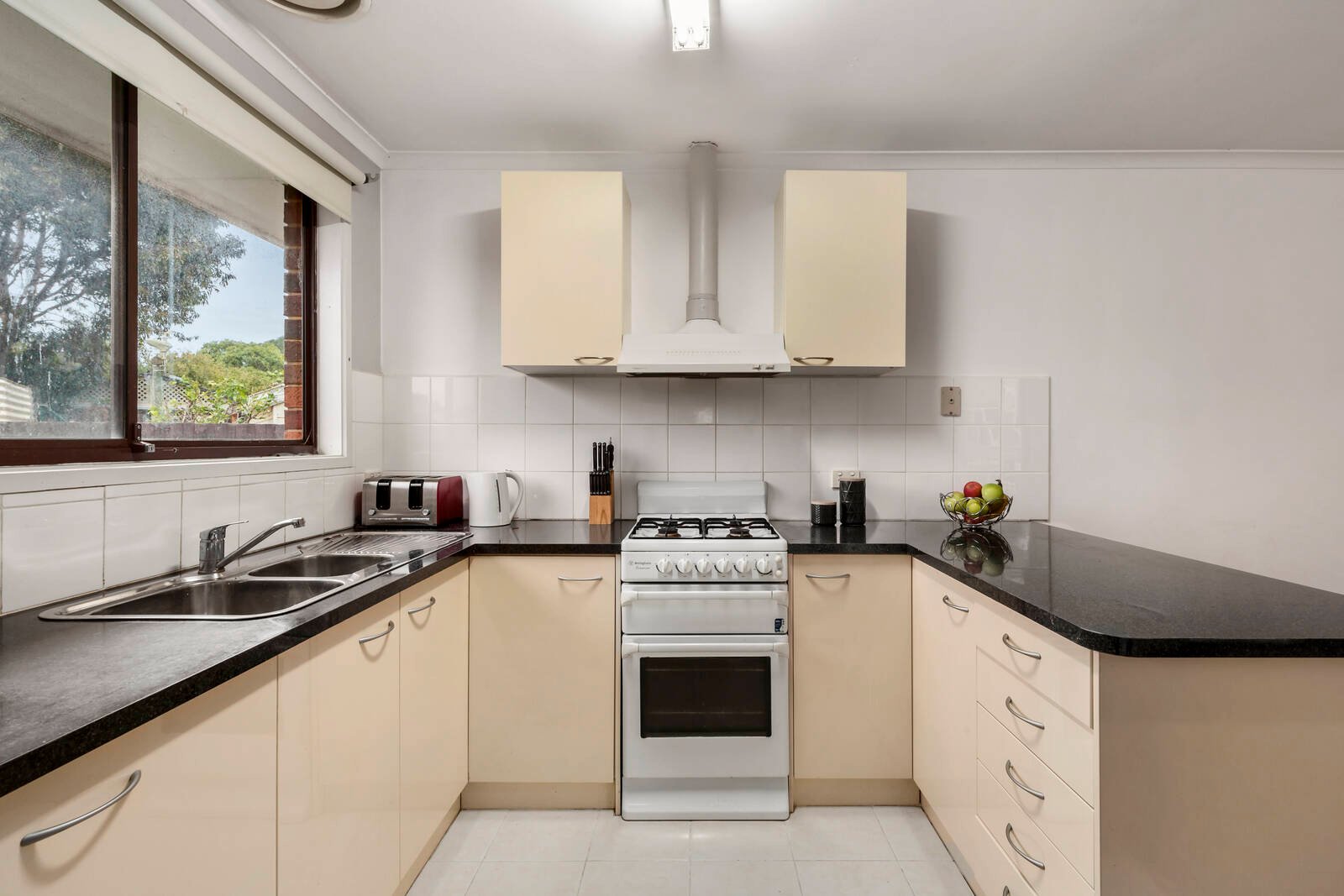 Gallery: 12 Twofold Close