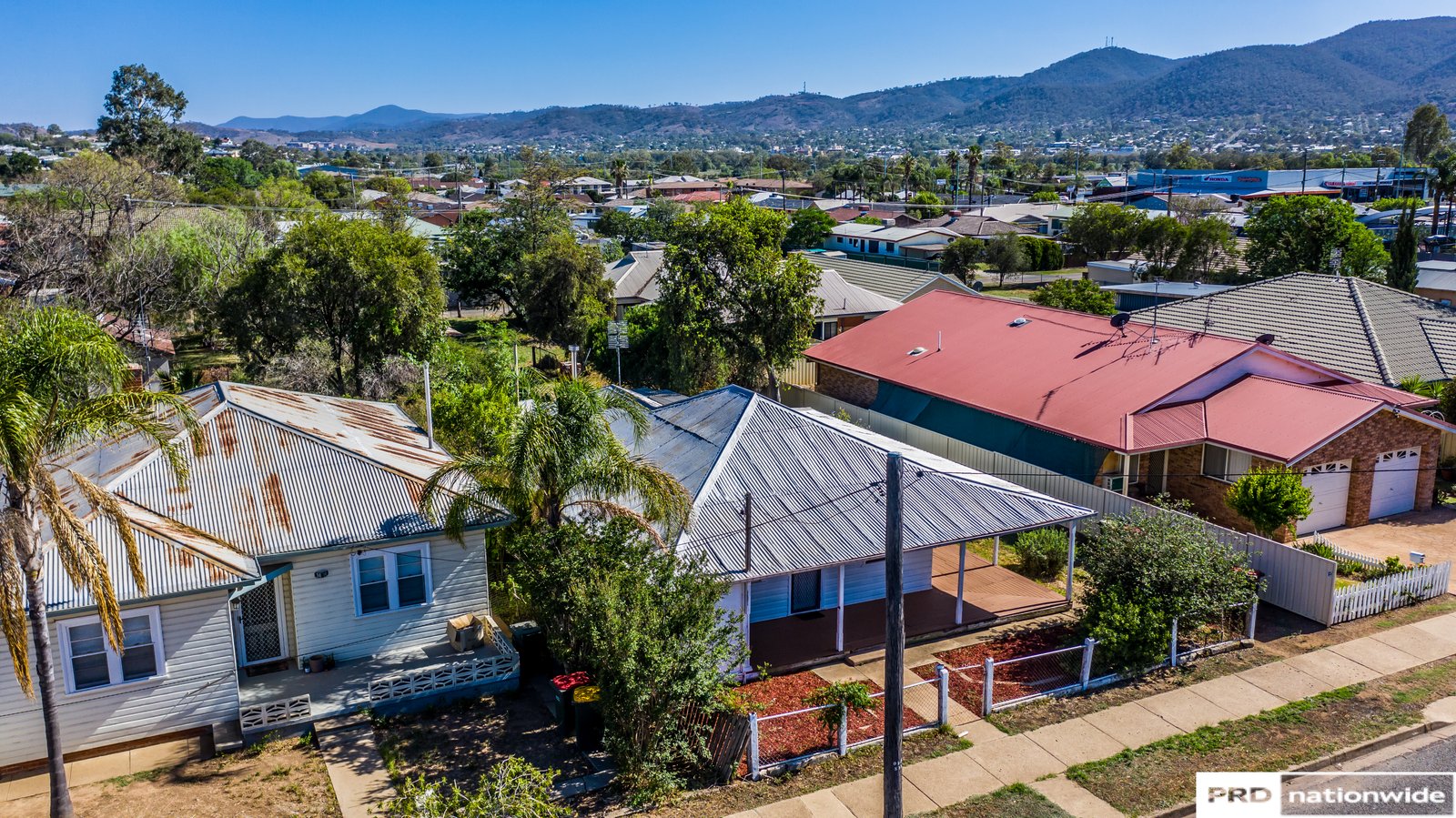 12 Vera Street TAMWORTH 5