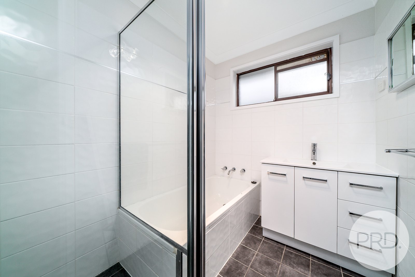 12 Vestey Street WAGGA WAGGA 9