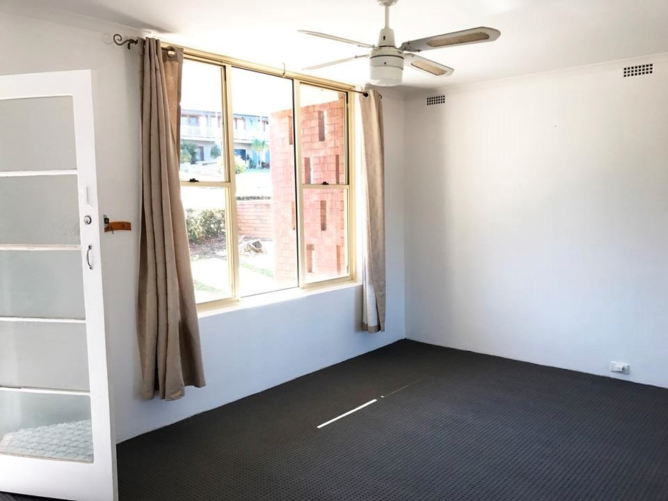 1/2 Victor Parade SHOAL BAY 1