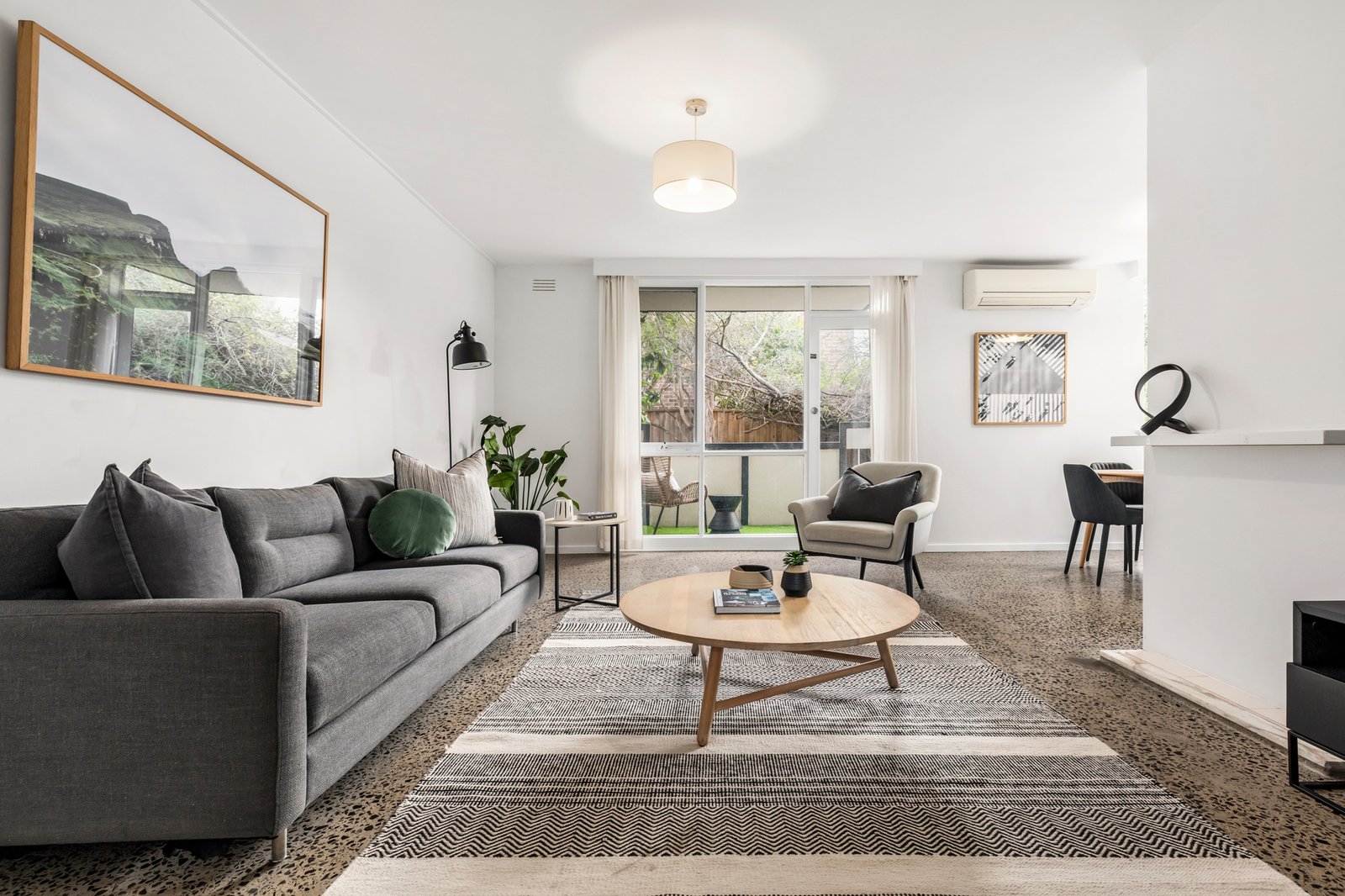 Gallery: 1/2 Victoria Street