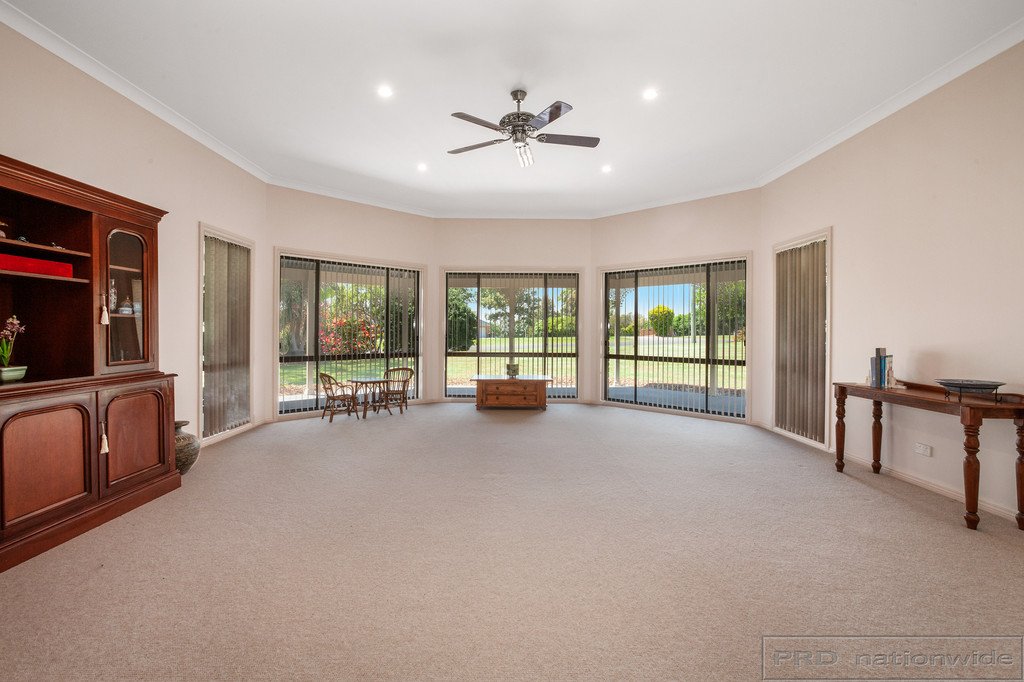 12 Walter Parade BLACK HILL 11