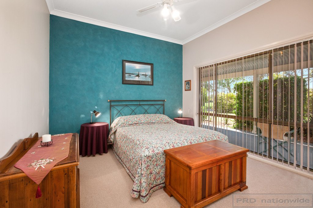 12 Walter Parade BLACK HILL 16