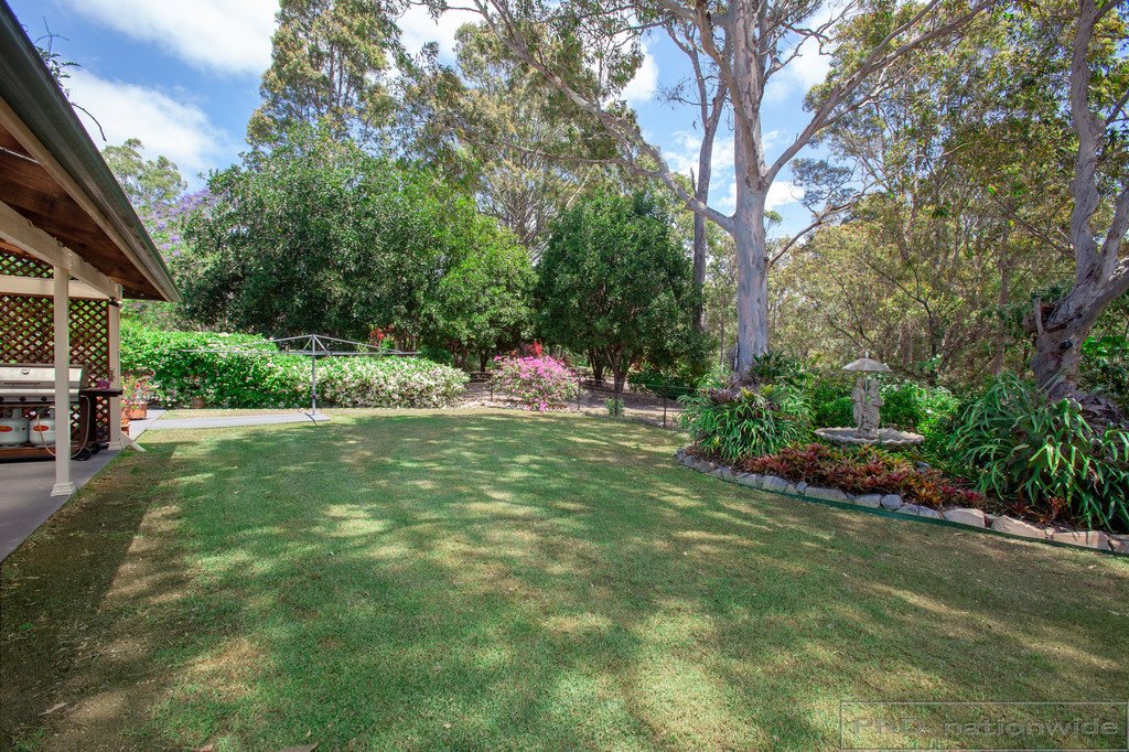 12 Walter Parade BLACK HILL 25