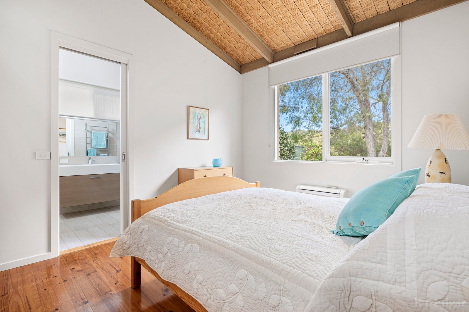 Real Estate and Property in 12 Wanda Close, Portsea, VIC