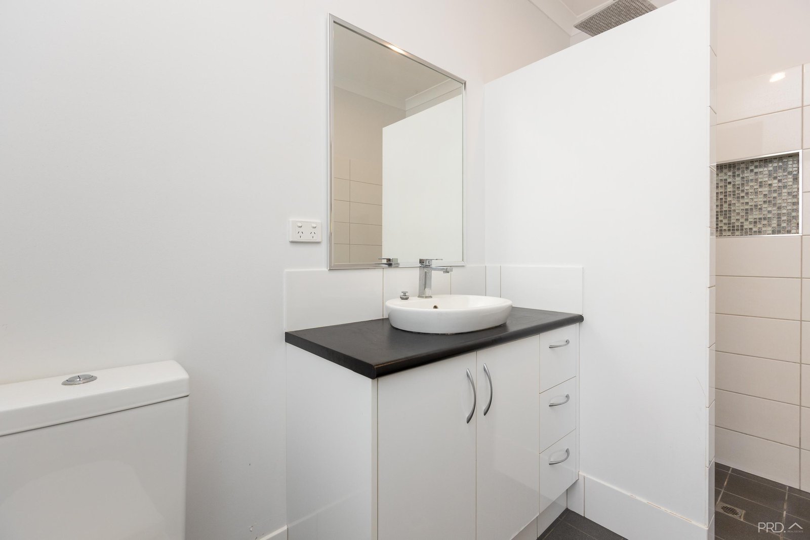 12 Warnangarri Lane CABLE BEACH 19