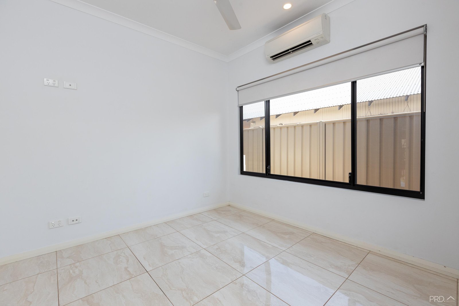 12 Warnangarri Lane CABLE BEACH 24