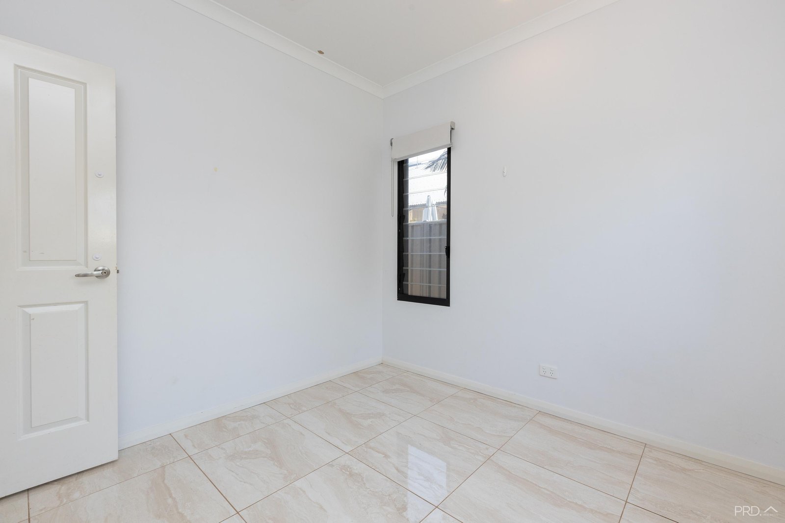 12 Warnangarri Lane CABLE BEACH 32