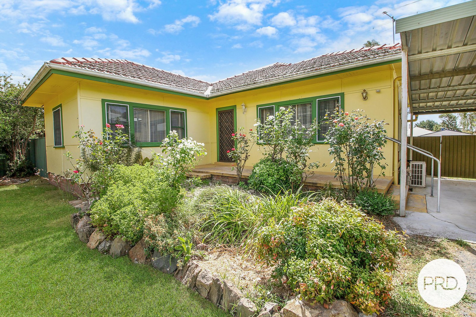 12 Wattle Street, CULCAIRN NSW 2660