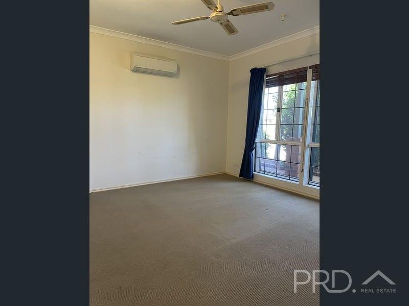 12 Watts Place BAYNTON 9