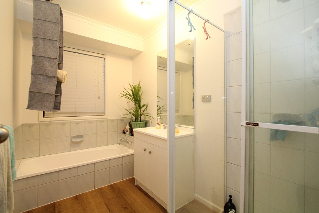 12 Webster Drive SEBASTOPOL 8