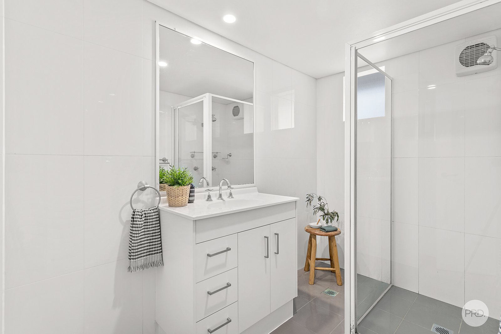 12 Wentworth Avenue NELSON BAY 9