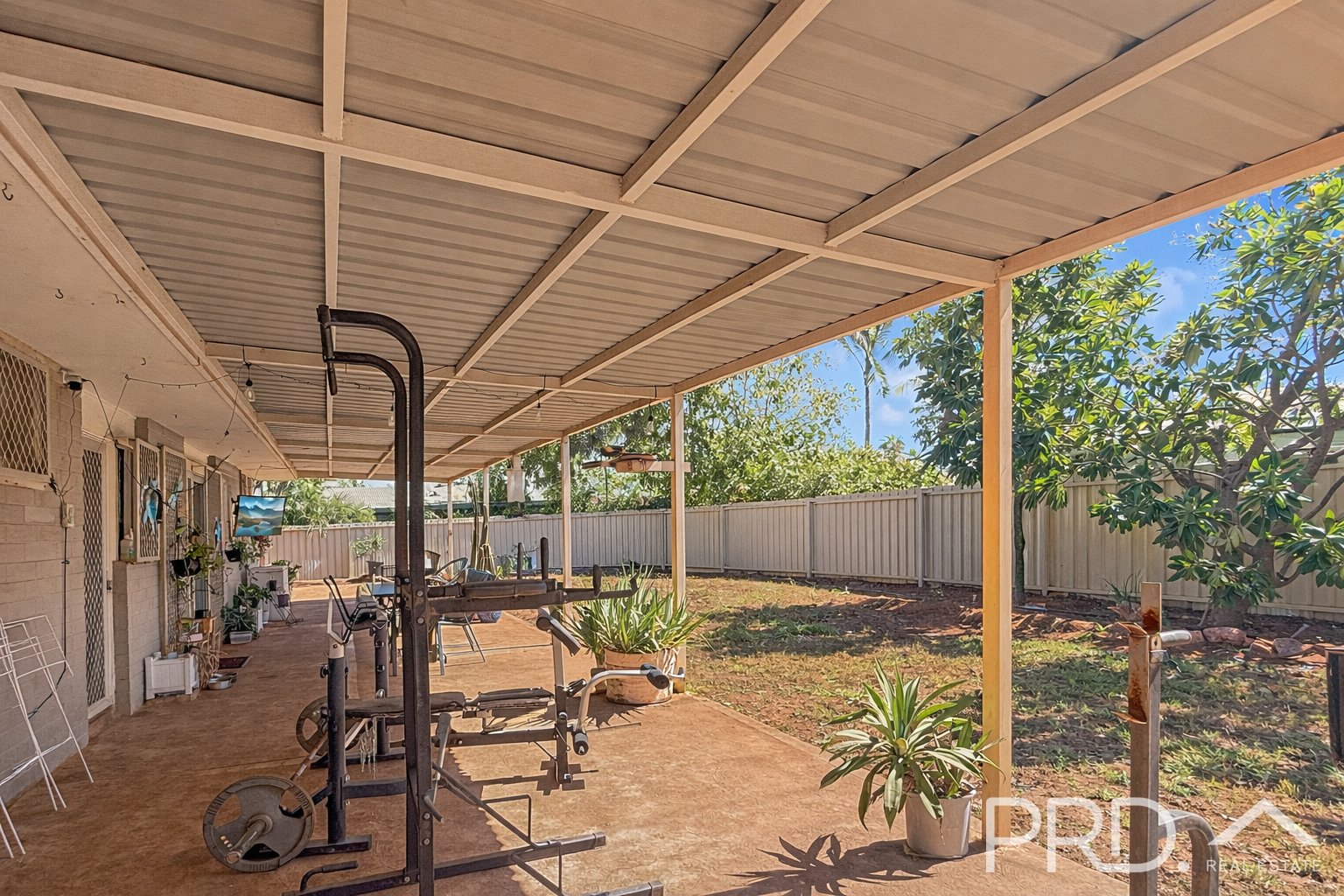12 White Court BAYNTON 9