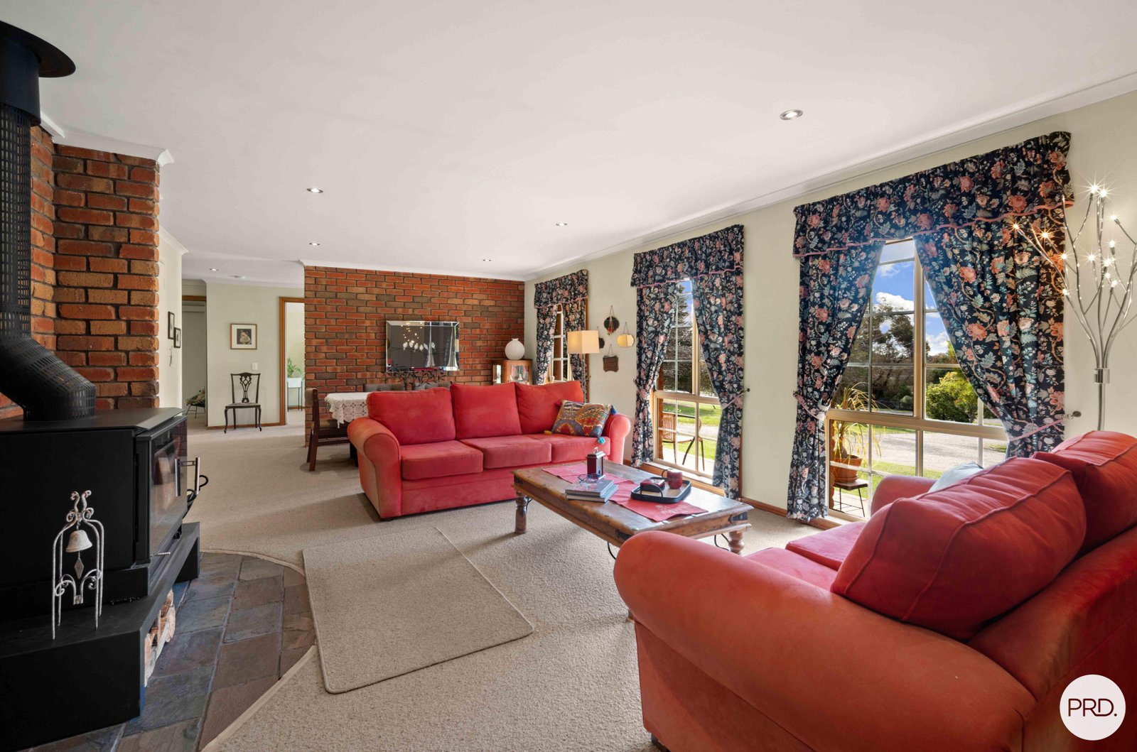 12 White Hills Road CRESWICK 6