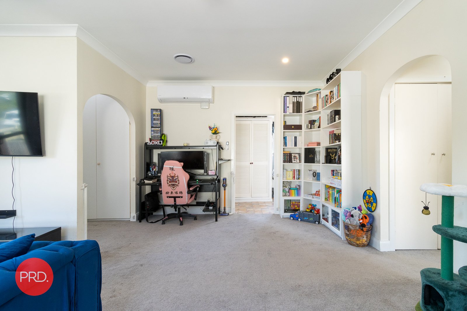 12 Wilga Street CAPTAINS FLAT 9