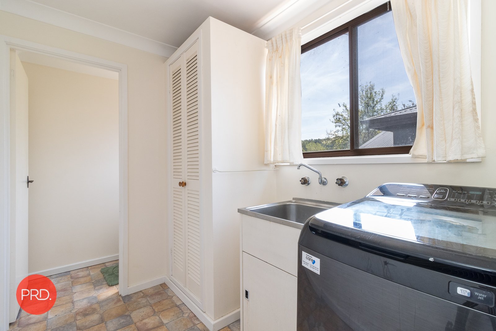 12 Wilga Street CAPTAINS FLAT 15