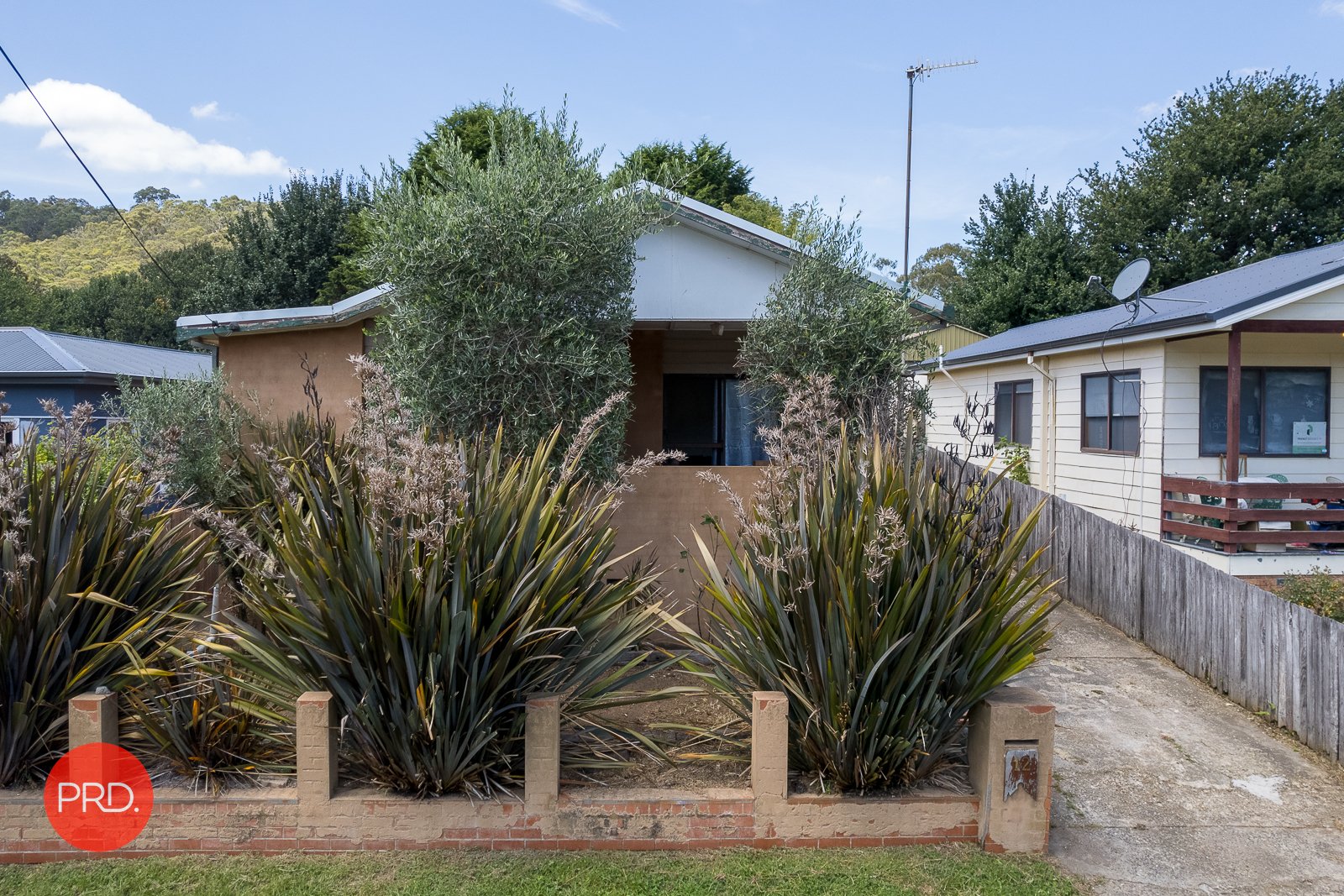 12 Wilga Street CAPTAINS FLAT 2
