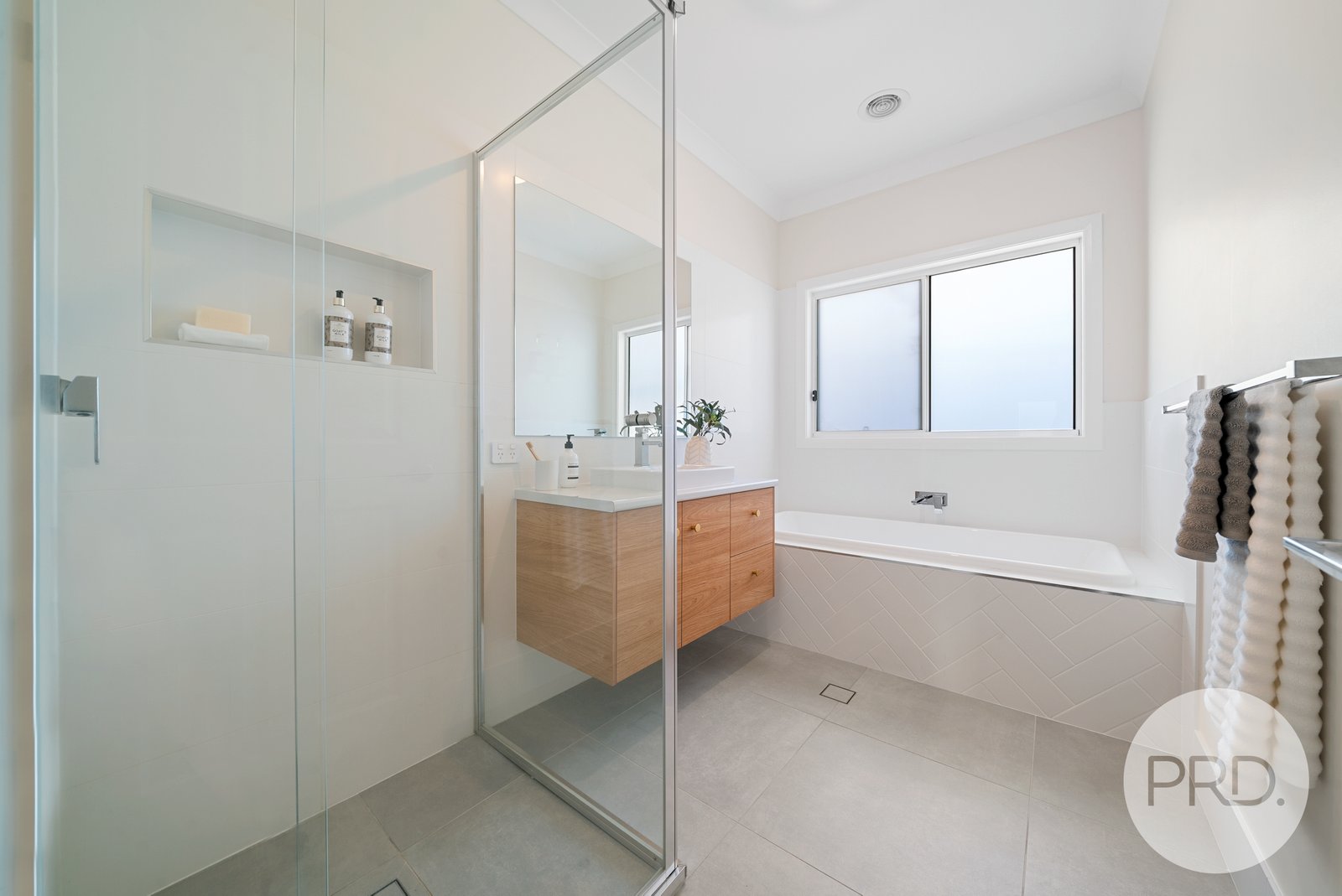 12 Willie Ploma Place GOBBAGOMBALIN 21