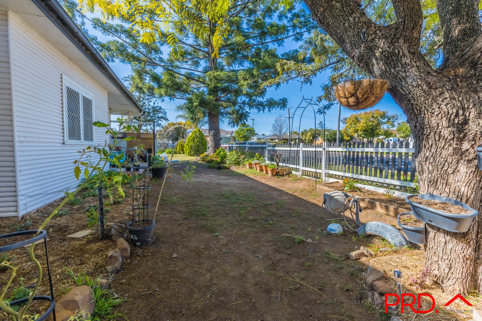 12 Willow Street TAMWORTH 33