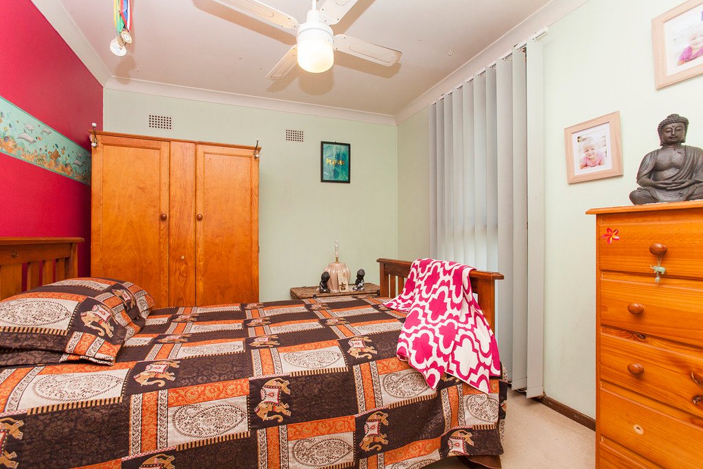 12 Windermere Avenue WOODBERRY 9